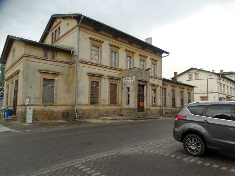 Plik:Stacja-bialosliwie8rg.jpg