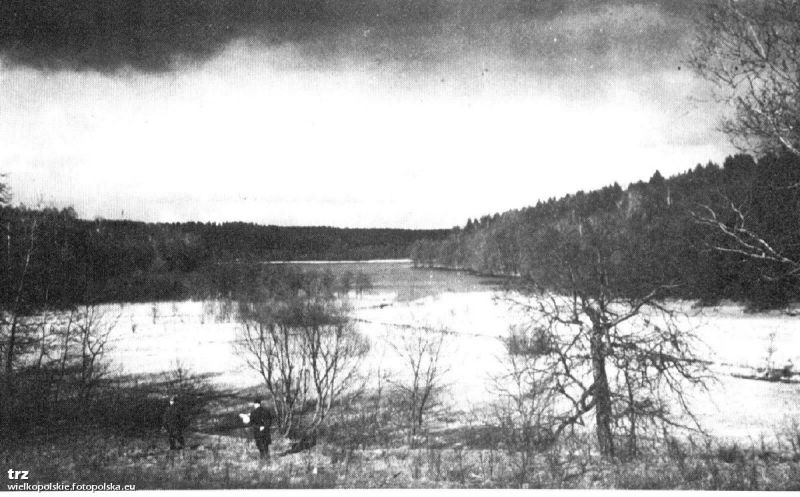 Plik:Jeziora-rudnickie1925.jpg