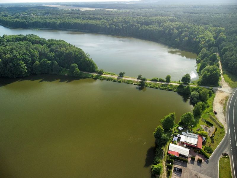 Plik:Dron-zalew-koszycki11rg.jpg