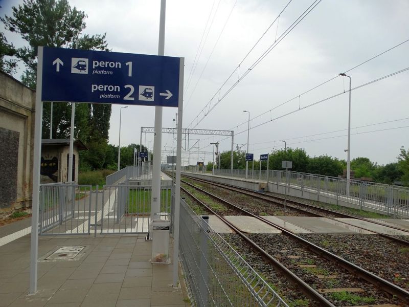 Plik:Stacja-bialosliwie1rg.jpg