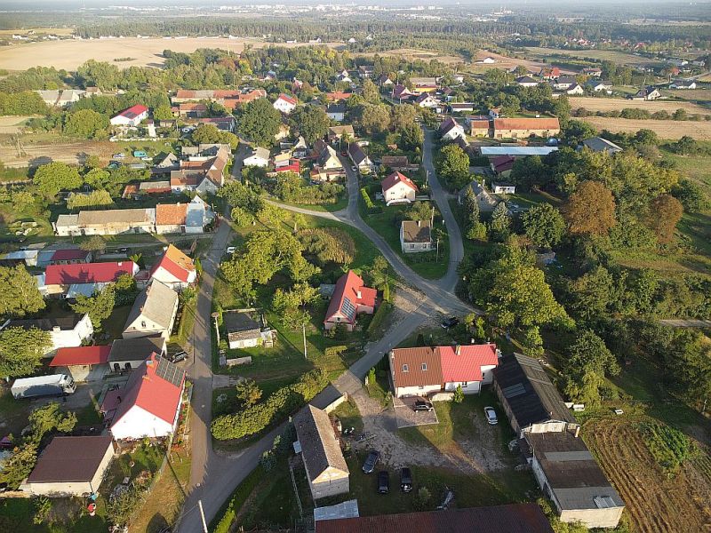 Plik:Dron-dolaszewo-1rg.jpg
