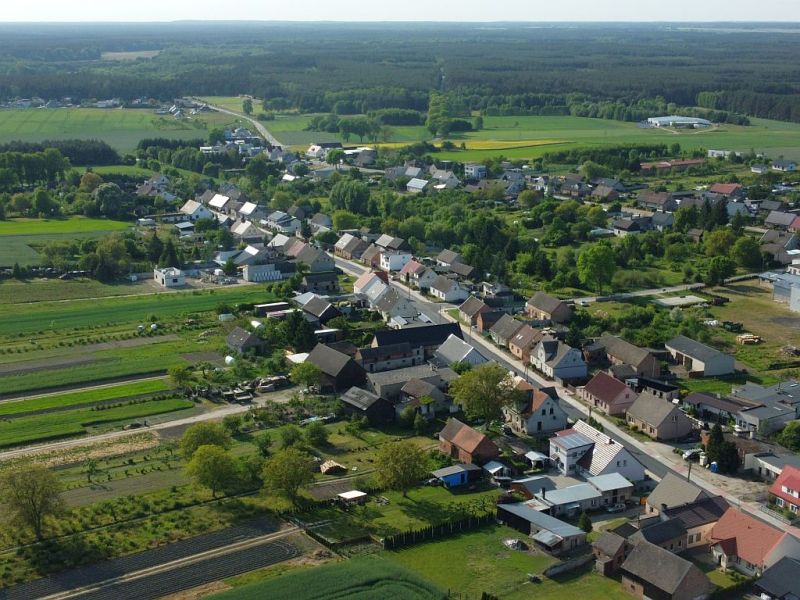 Plik:Dron-tarnowka-1rg.jpg