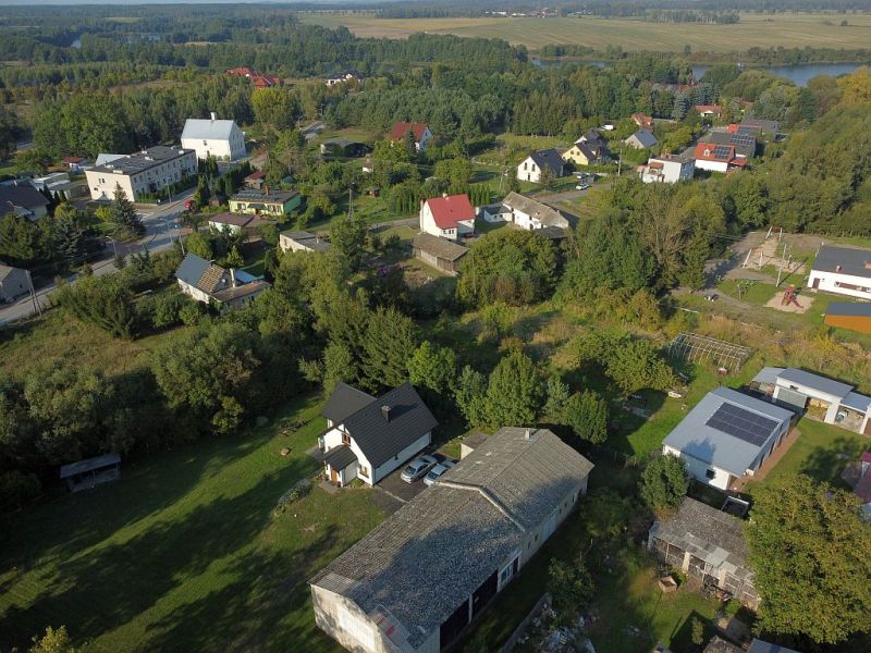 Plik:Zalesie-dron5rg.jpg