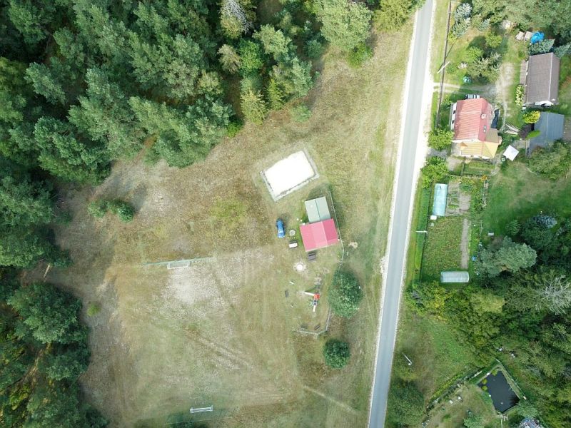 Plik:Dron-czechyn8rg.jpg