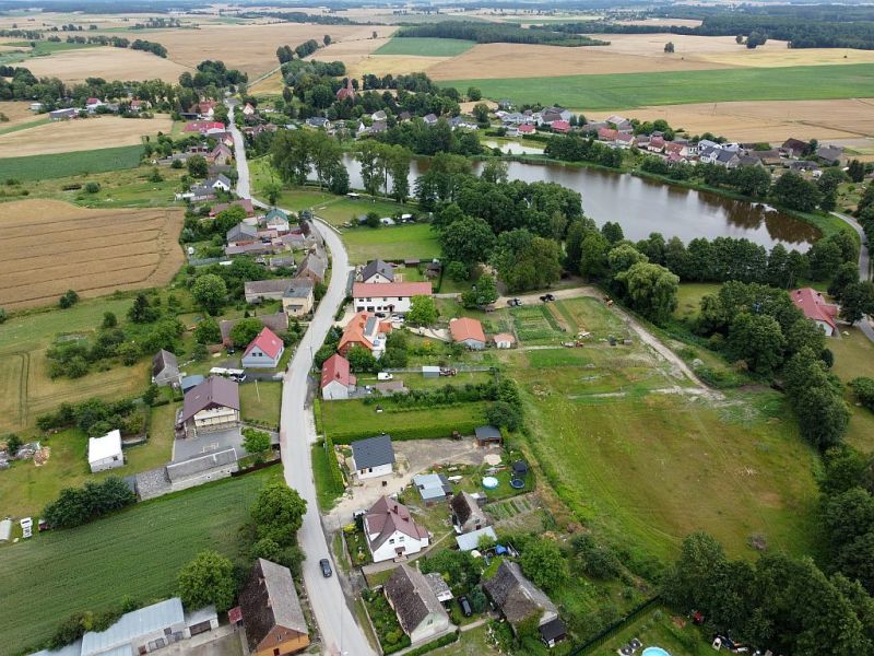 Plik:Glubczyn-dron4rg.jpg