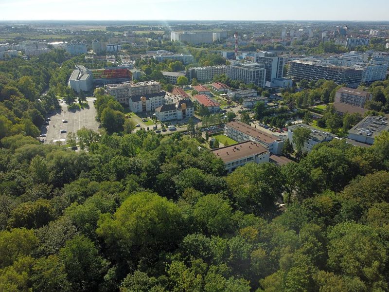 Plik:Kolobrzeg-dron18rg.jpg
