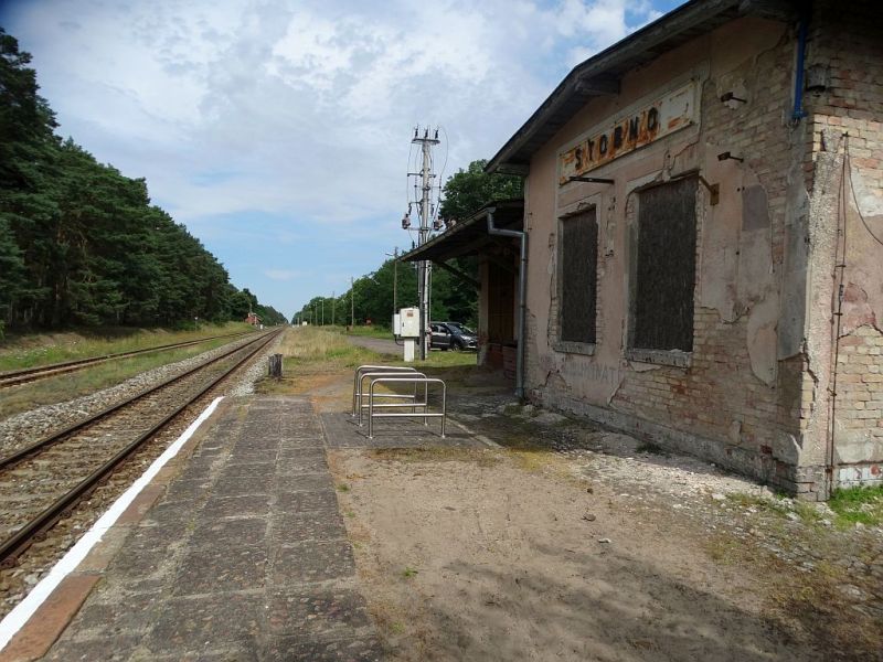 Plik:Przystanek-stobno2rg.jpg