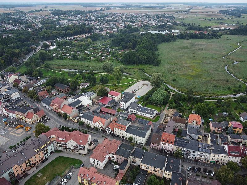 Plik:Dron-zlotow-7rg.jpg