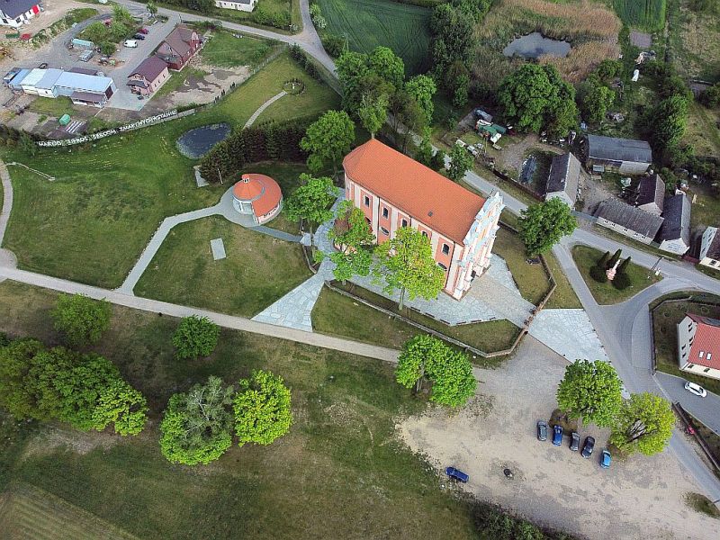 Plik:Dron-skrzatusz-5rg.jpg