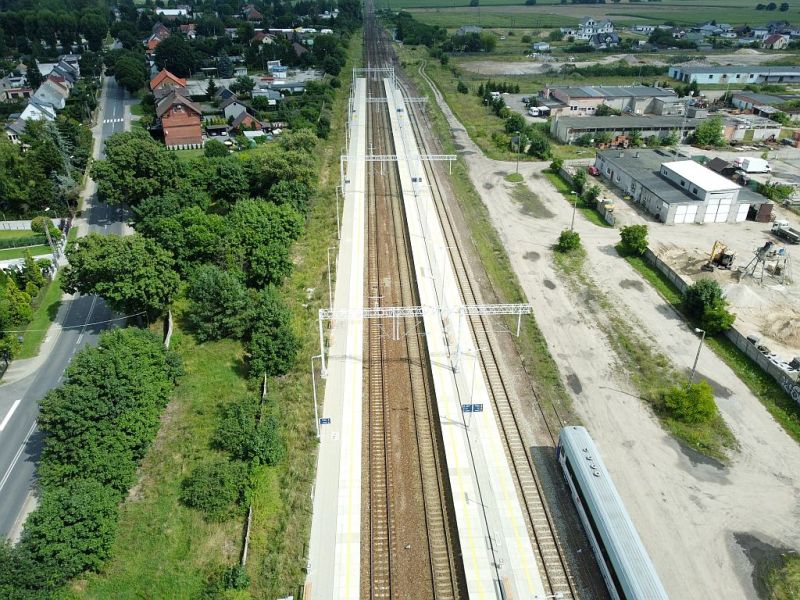 Plik:Stacja-wyrzysk-osiek-dron1rg.jpg